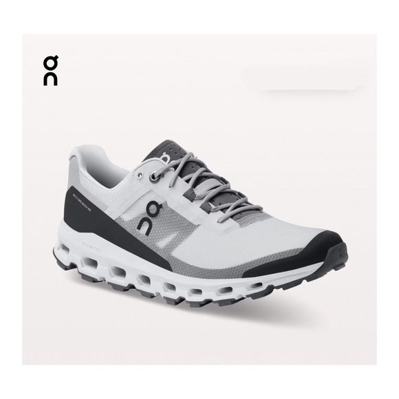 On Running Shoes - 🔥🔥NOT AVAILABLE!!!!🔥🔥ON Cloudvista Running Shoes in Glacier/Black